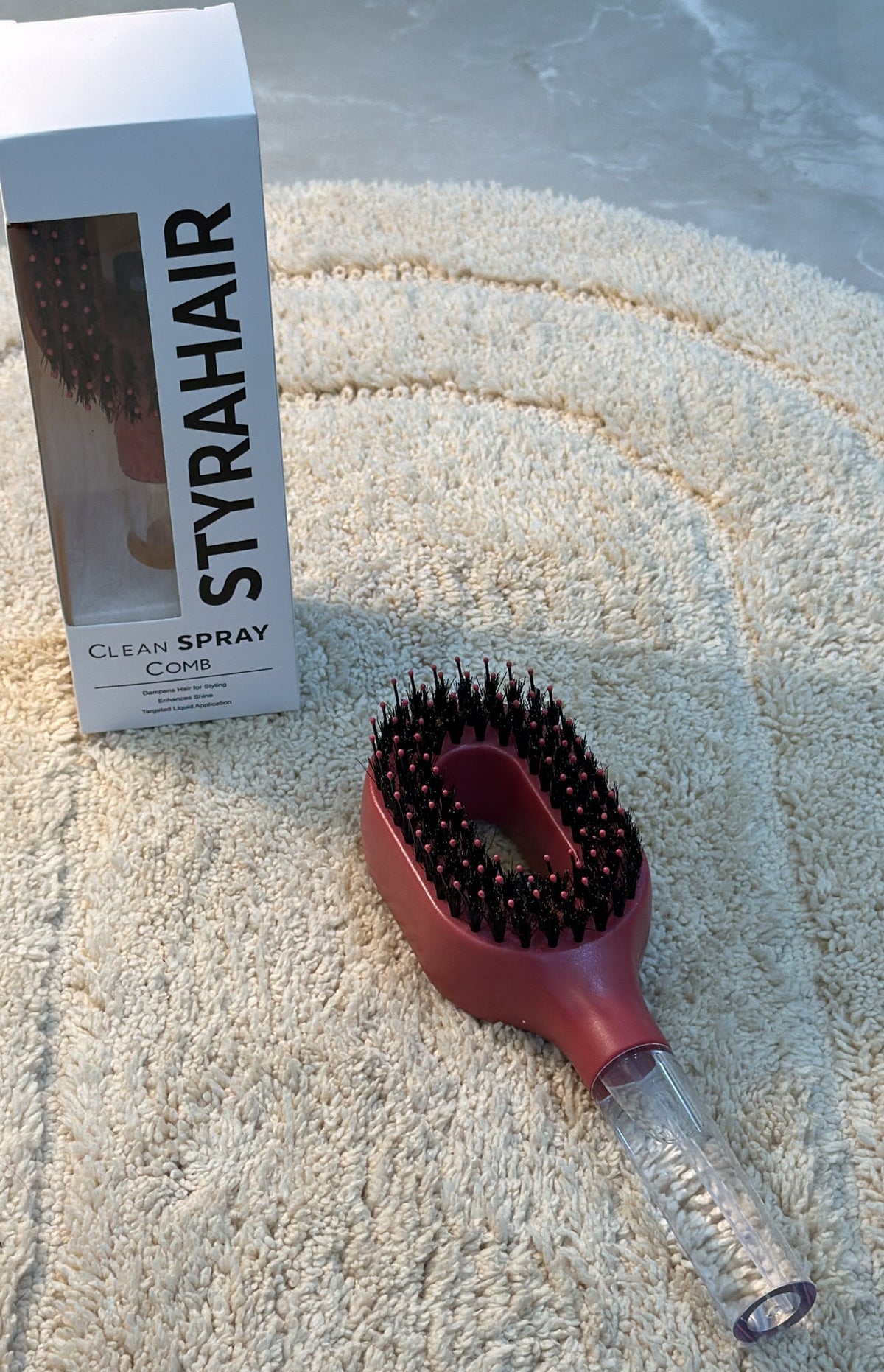 Innovative Spray Styling Comb